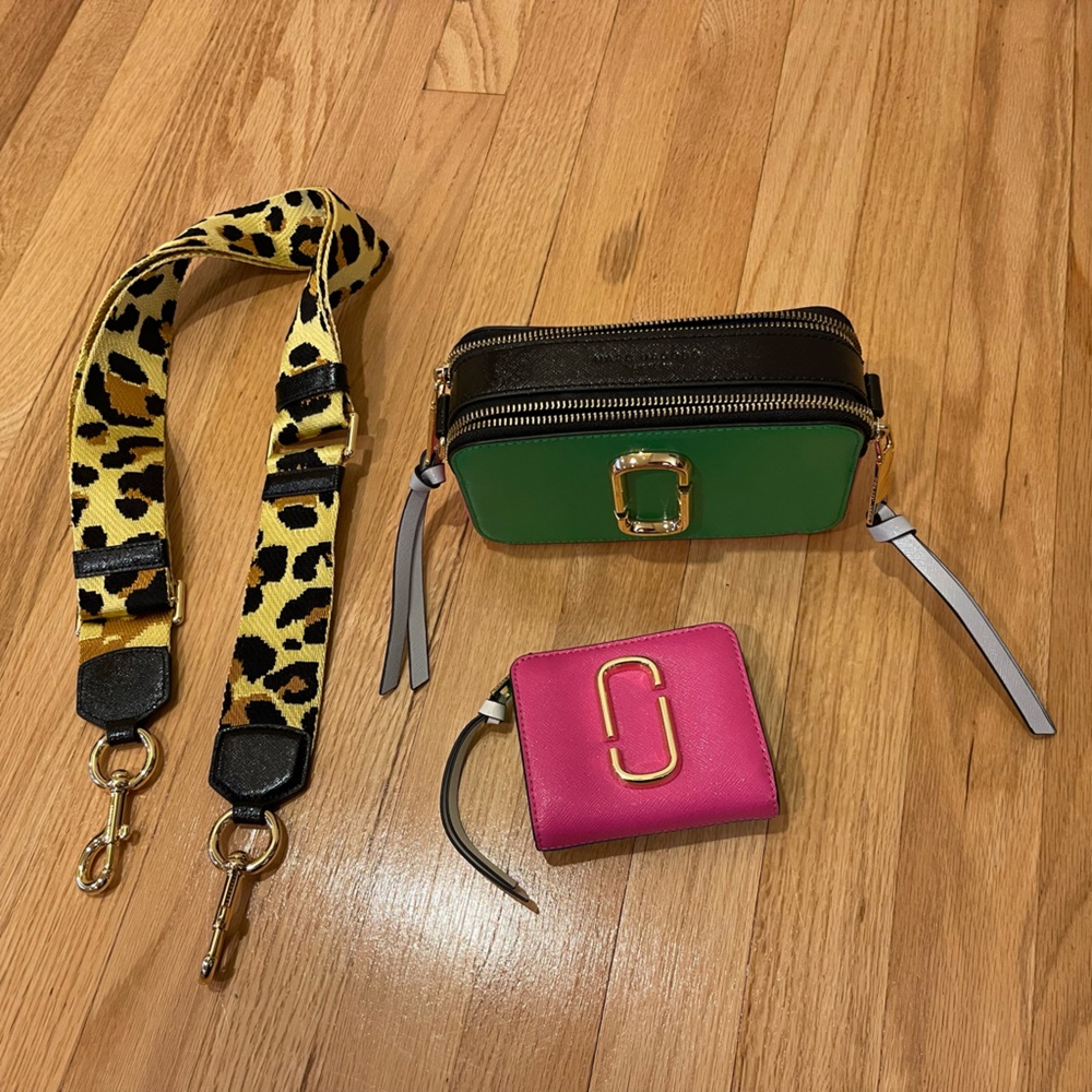 Marc Jacobs Snapshot Bag & Matching Wallet - image 1